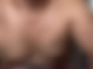 Live cam show with ANDREX1X - Tease on SquirtSoMuch