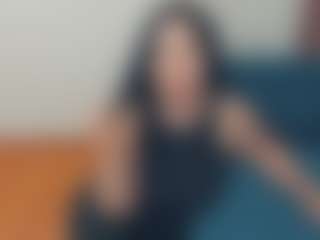 wowlady MILF webcam performer live streaming