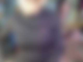Live cam show with Nicoleink01 - Smoking on Dolls Live