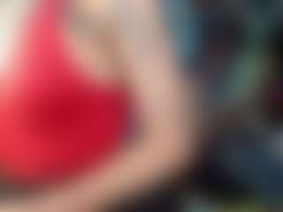 Live cam show with Nicoleink01 - Shaved Pussy MILF on Milf Play