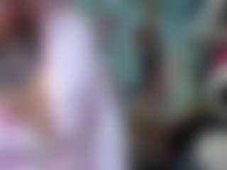 Nicoleink01 MILF webcam performer live streaming