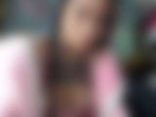 Nicoleink01 MILF webcam performer live streaming
