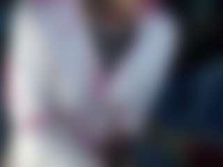 Live cam show with Nicoleink01 - Athletic MILF on Fling VIP Chat