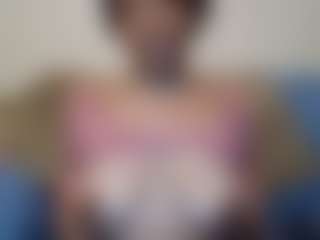 PhoenixGoldPlayhouse's Live Sex Cam Show