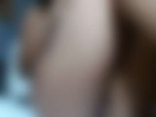 Live cam show with YuliFox - Butt Plug on livesuperchat.net