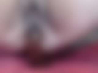 Live cam show with Elizabeth-Wild - Granny on hotwifechat.live