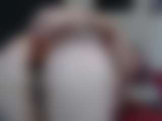 Live cam show with Elizabeth-Wild - Cum On Pussy on chickslive.net