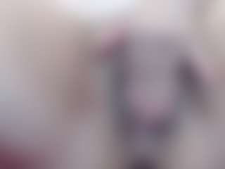 Live cam show with Elizabeth-Wild - Small Ass on galaxygirlnitro.com