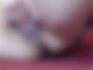 Elizabeth-Wild's Live Sex Cam Show