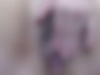 Live cam show with Elizabeth-Wild - Small Ass on Camiplay Live