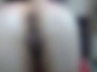Live cam show with Elizabeth-Wild - Green Eyes on Soda Cam