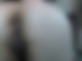 Live cam show with Elizabeth-Wild - Green Eyes on Lustler