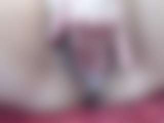 Live cam show with Elizabeth-Wild - Athletic MILF on sexylivex.com