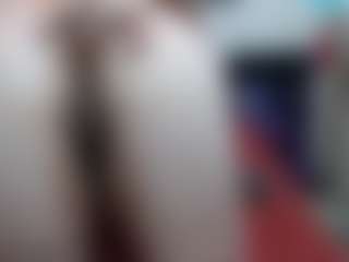 Live cam show with Elizabeth-Wild - Small Ass on Camming Site