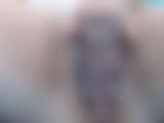 Live cam show with Elizabeth-Wild - Middle Aged on madthumbs