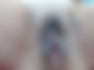Live cam show with Elizabeth-Wild - Small Ass on SpunkLive