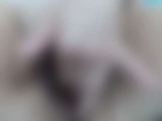 Live cam show with Elizabeth-Wild - Granny on Big Tits