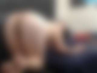 Live cam show with Elizabeth-Wild - Granny on Camsoda