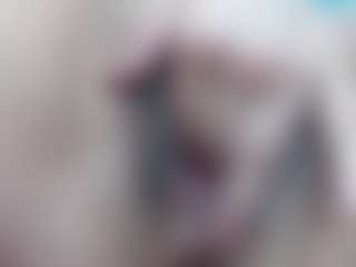 Live cam show with Elizabeth-Wild - Living Room on camgirlchat.live