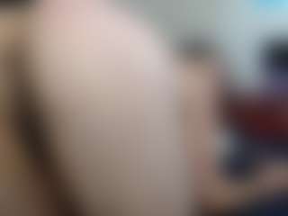 Live cam show with Elizabeth-Wild - Granny MILF on Camsoda