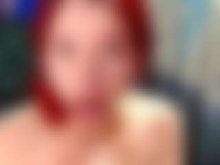 Live cam show with EmmaMateus - Hairy Pussy Teen (18+) on SinfulBabes