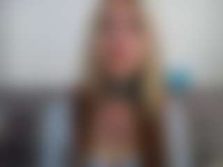 luc11m0r3's Live Sex Cam Show