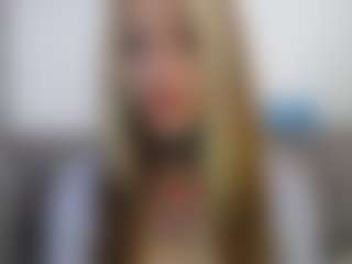 luc11m0r3's Live Sex Cam Show