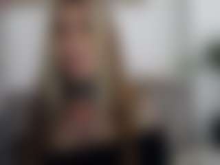 luc11m0r3's Live Sex Cam Show