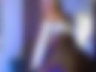 luc11m0r3's Live Sex Cam Show