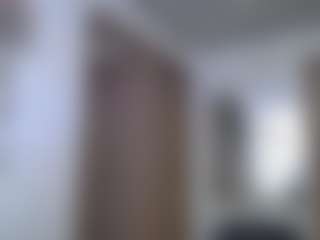 Live cam show with luc11m0r3 - Green Eyes on Camsoda
