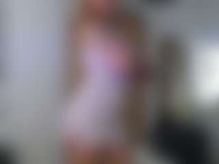 Live cam show with luc11m0r3 - Blonde Hair on intimatelivegirls.com