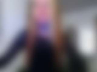 luc11m0r3's Live Sex Cam Show