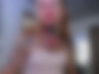 luc11m0r3's Live Sex Cam Show