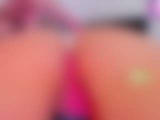 SonyaVlad's Live Sex Cam Show