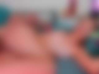 Live cam show with SonyaVlad - Strapon on CamwithHer