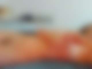 Show de cam en vivo con SonyaVlad - Average en Camsoda