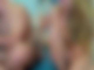 SonyaVlad's Live Sex Cam Show