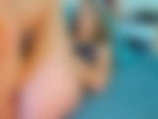 Live cam show with SonyaVlad - Strip on Camsoda