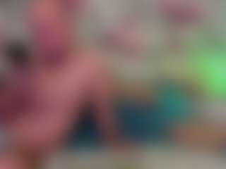 Live cam show with SonyaVlad - Anal on sexylive.show