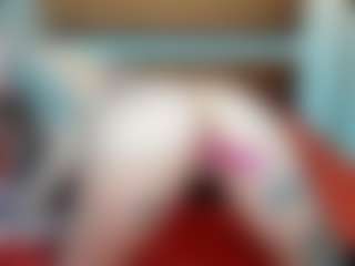Live cam show with AlexissNight - Small Ass on Free Soda