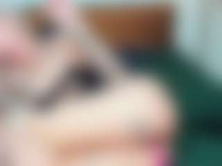 AlexissNight's Live Sex Cam Show