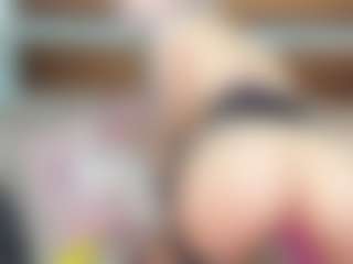 AlexissNight's Live Sex Cam Show