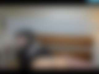 Live cam show with AlexissNight - Petite on slutload
