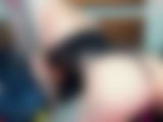 AlexissNight's Live Sex Cam Show
