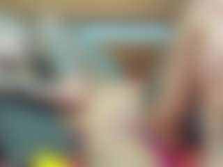Live cam show with AlexissNight - Green Eyes on Camsoda