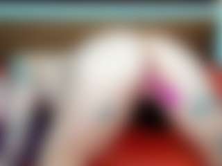 AlexissNight's Live Sex Cam Show