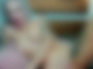 AlexissNight's Live Sex Cam Show