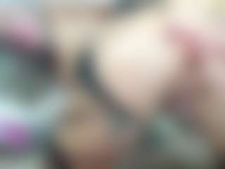 Live cam show with AlexissNight - College Lovense on AdultVida.com