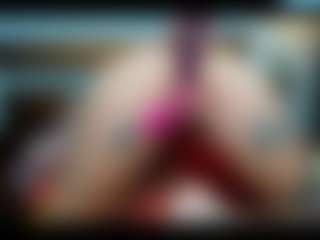 Live cam show with AlexissNight - Blonde Hair Petite on livesuperchat.net
