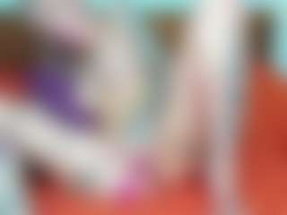 Live cam show with AlexissNight - Green Eyes on livesexfox.com